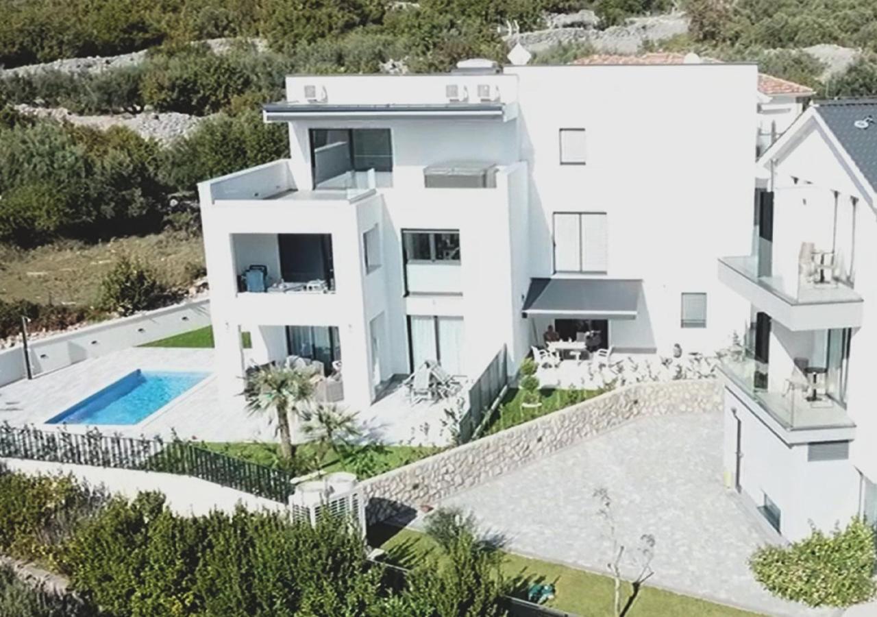 Kober Apartments Krk Крк Экстерьер фото